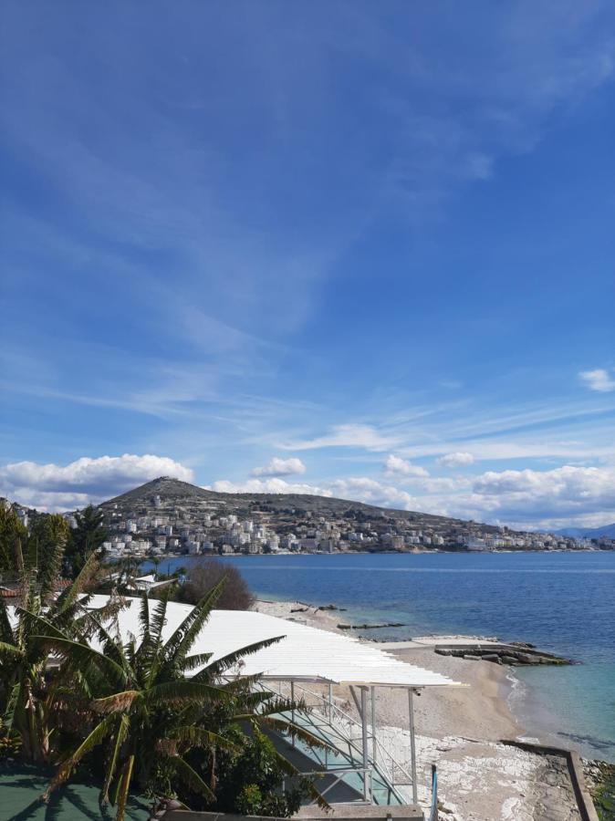 Rock Star-pllakat * Sarandë