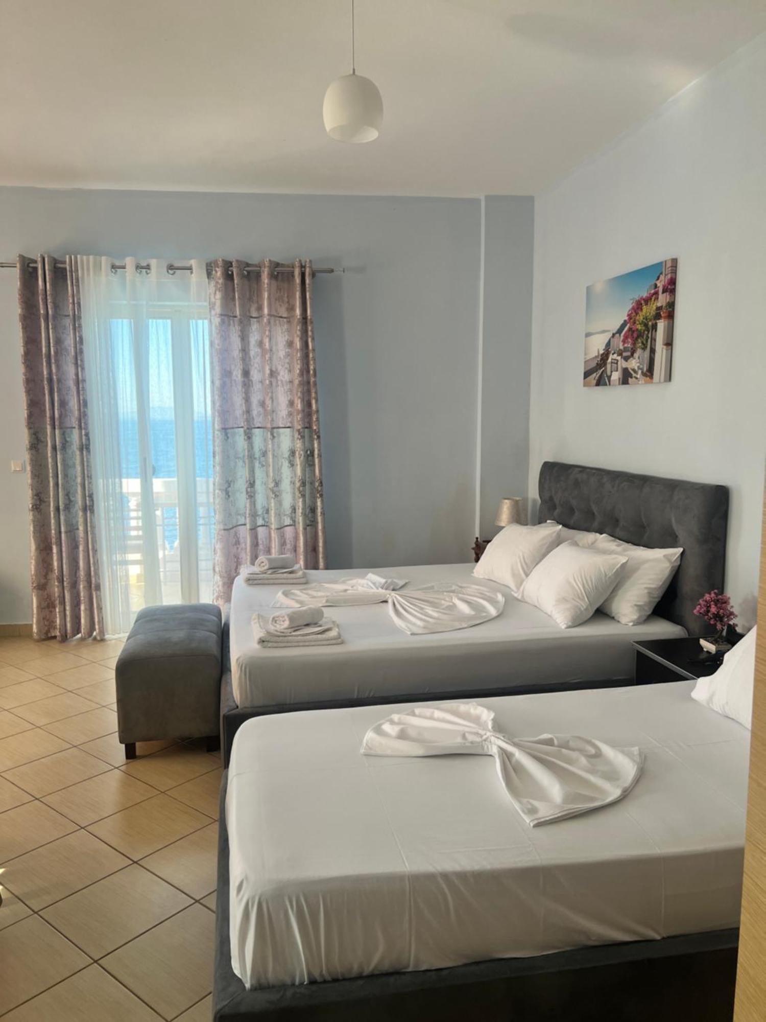 Bed & Breakfast Rock Star-pllakat *
