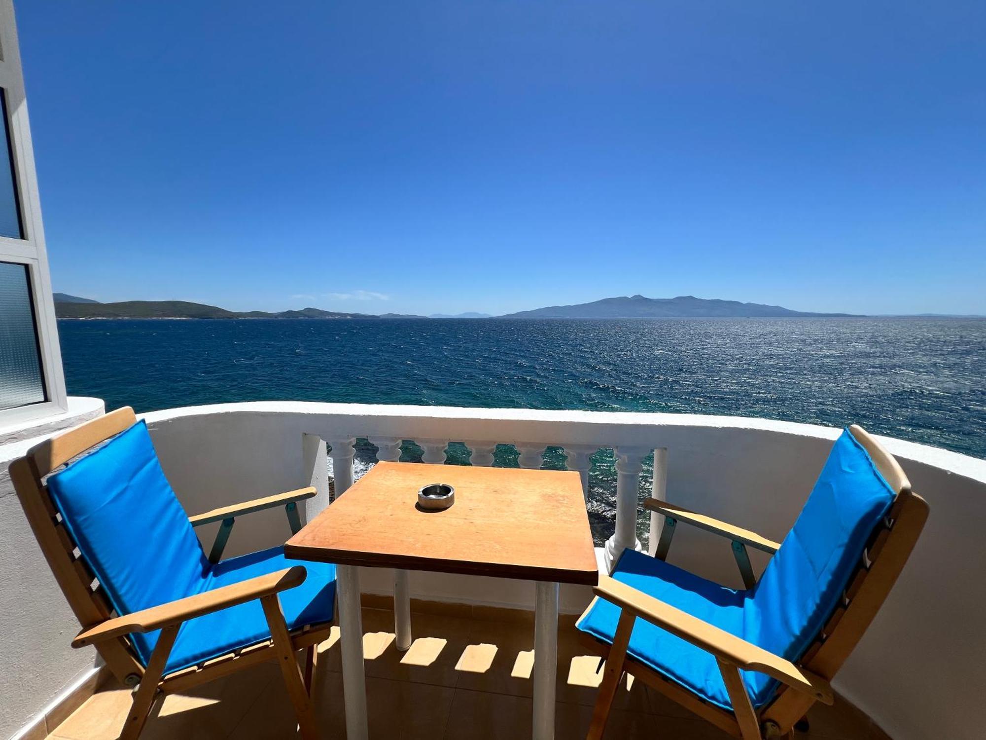 Bed & Breakfast Rock Star-pllakat Sarandë