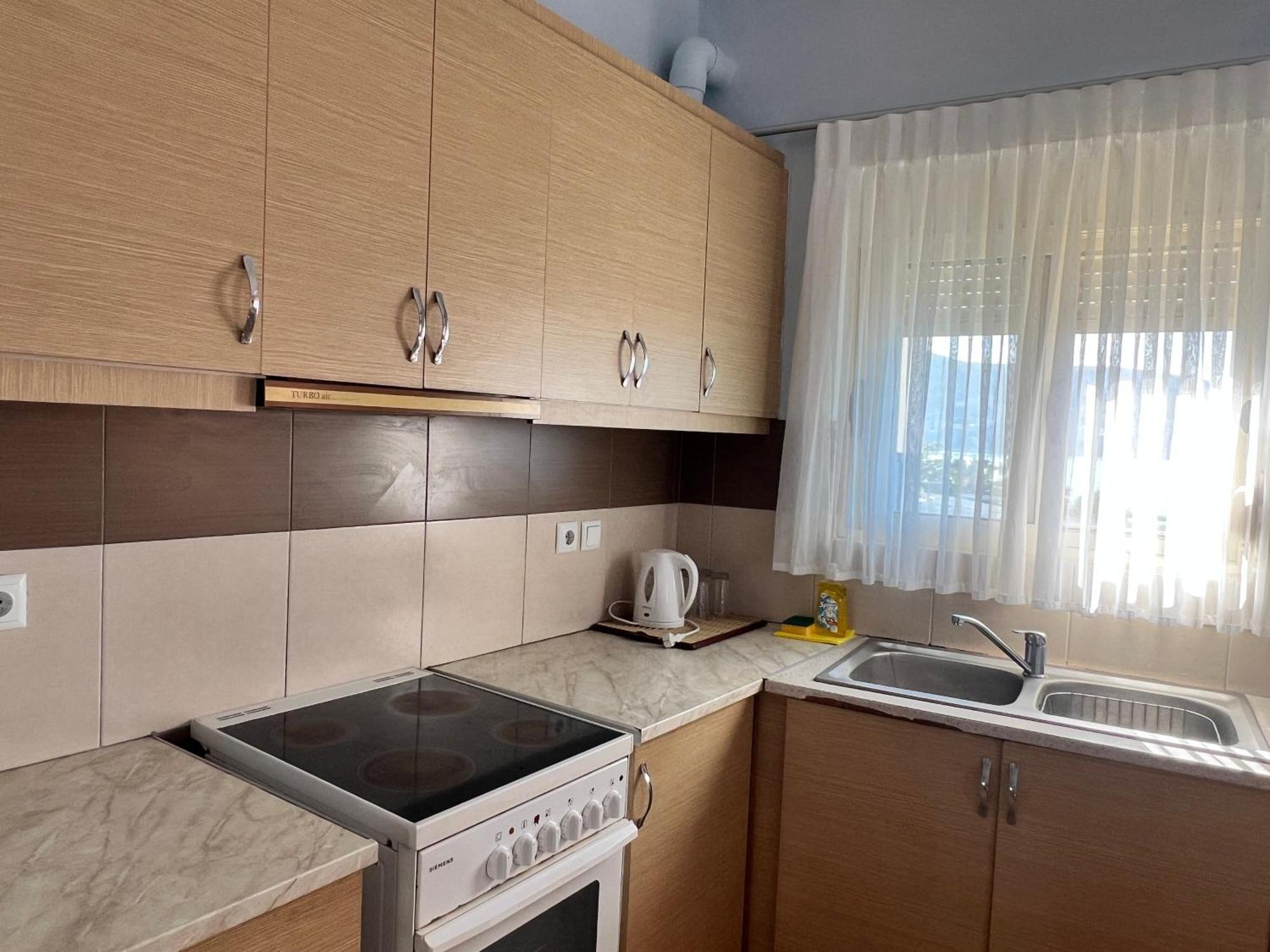Rock Star-pllakat Bed & Breakfast Sarandë